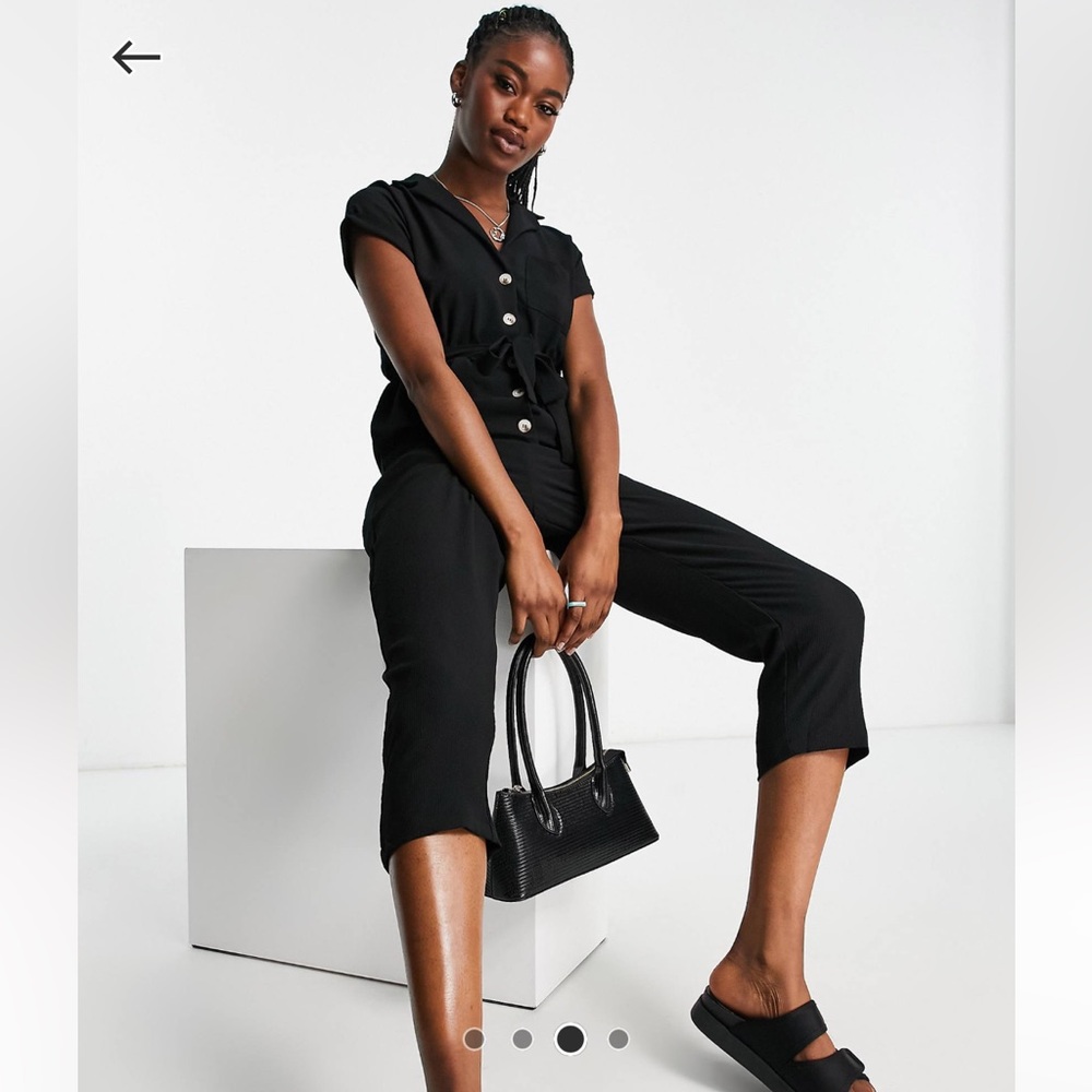 New Look cap sleeve button up jumpsuit - Picture 4 of 4